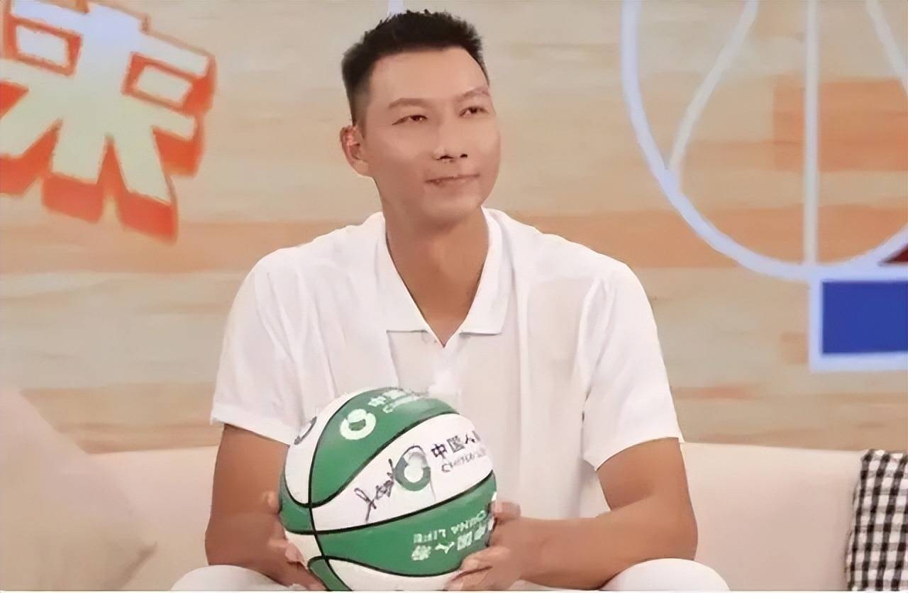 爱体育官网-央视取消播出易建联专访