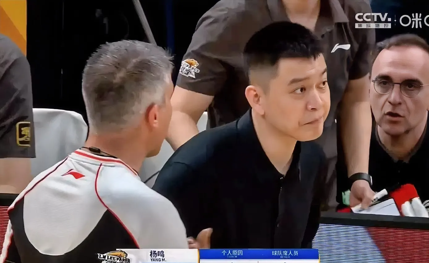 关于布朗41分广厦胜辽宁于德豪16分山东胜同曦的信息