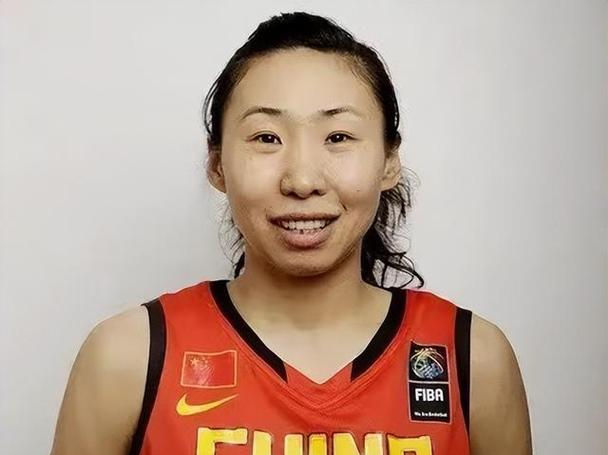 爱体育全站-包含苗立杰成第四位入选FIBA名人堂的中国球员的词条
