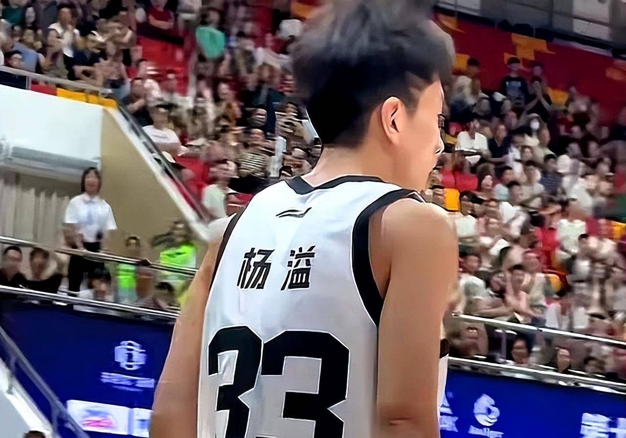 爱体育入口-关于挑战传统，新一代球员崭露头角的信息